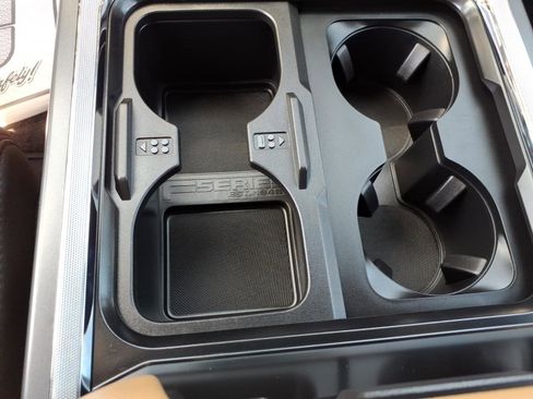 Used 2025 Ford F250 Lariat w/ Lariat Ultimate Package image 14