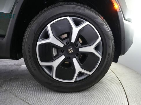 Used 2023 Rivian R1S Adventure AWD/4WD image 20