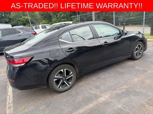 Used 2024 Nissan Sentra SV FWD image 6