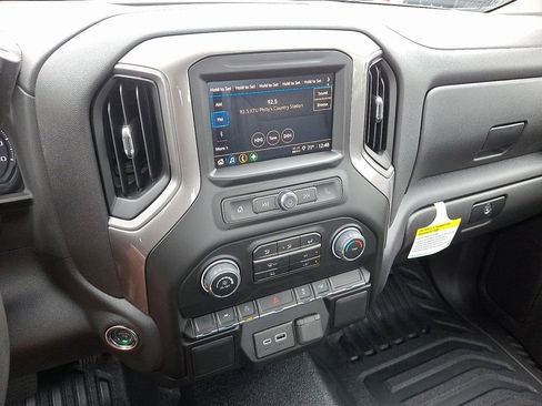 New 2026 Chevrolet Silverado 1500 W/T image 7