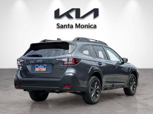 Used 2023 Subaru Outback Onyx Edition XT AWD/4WD image 6