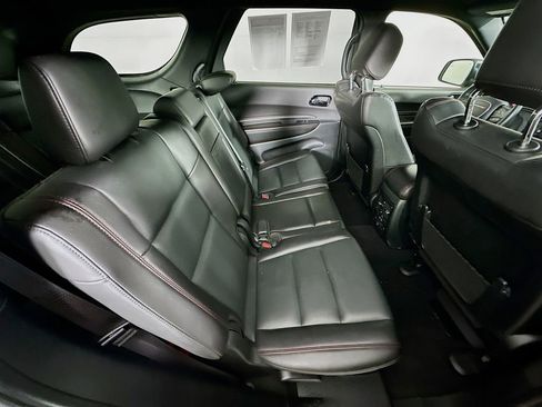 Certified 2025 Dodge Durango GT image 41