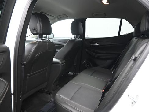 Used 2025 Buick Encore GX Preferred AWD/4WD image 24
