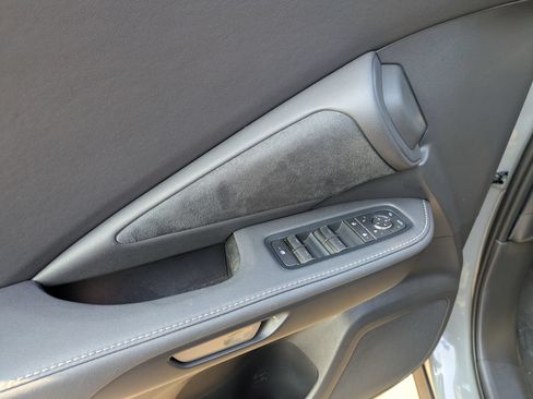 Used 2026 Lexus TX 500h AWD w/ Technology Package image 17