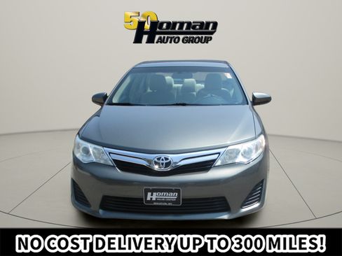 Used 2012 Toyota Camry LE FWD image 6