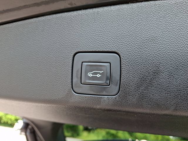 Used 2023 Buick Encore GX Essence FWD image 33