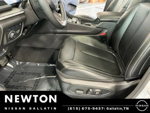 Used 2024 Jeep Grand Cherokee Limited 4xe AWD/4WD image 22