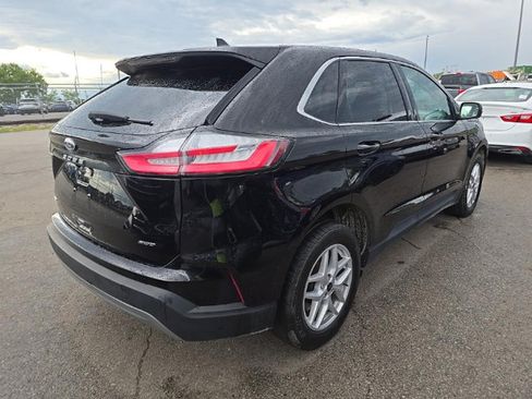 Used 2023 Ford Edge SEL w/ Convenience Package AWD/4WD image 3