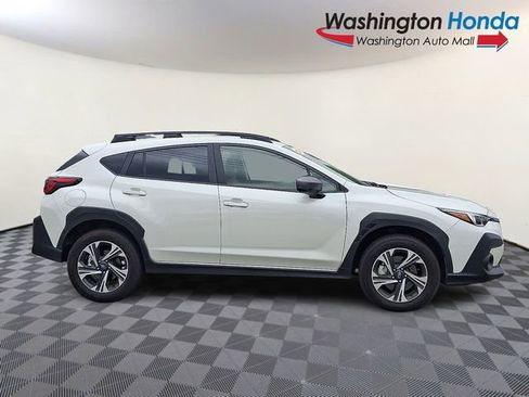 Used 2024 Subaru Crosstrek 2.0i Premium AWD/4WD image 7