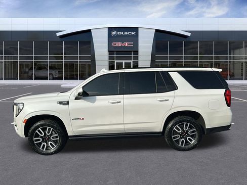 Used 2023 GMC Yukon AT4 w/ AT4 Premium Plus Package image 2