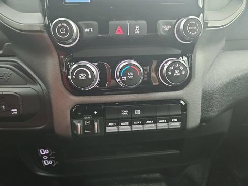 New 2026 RAM 3500 Tradesman w/ Chrome Appearance Group A AWD/4WD image 17