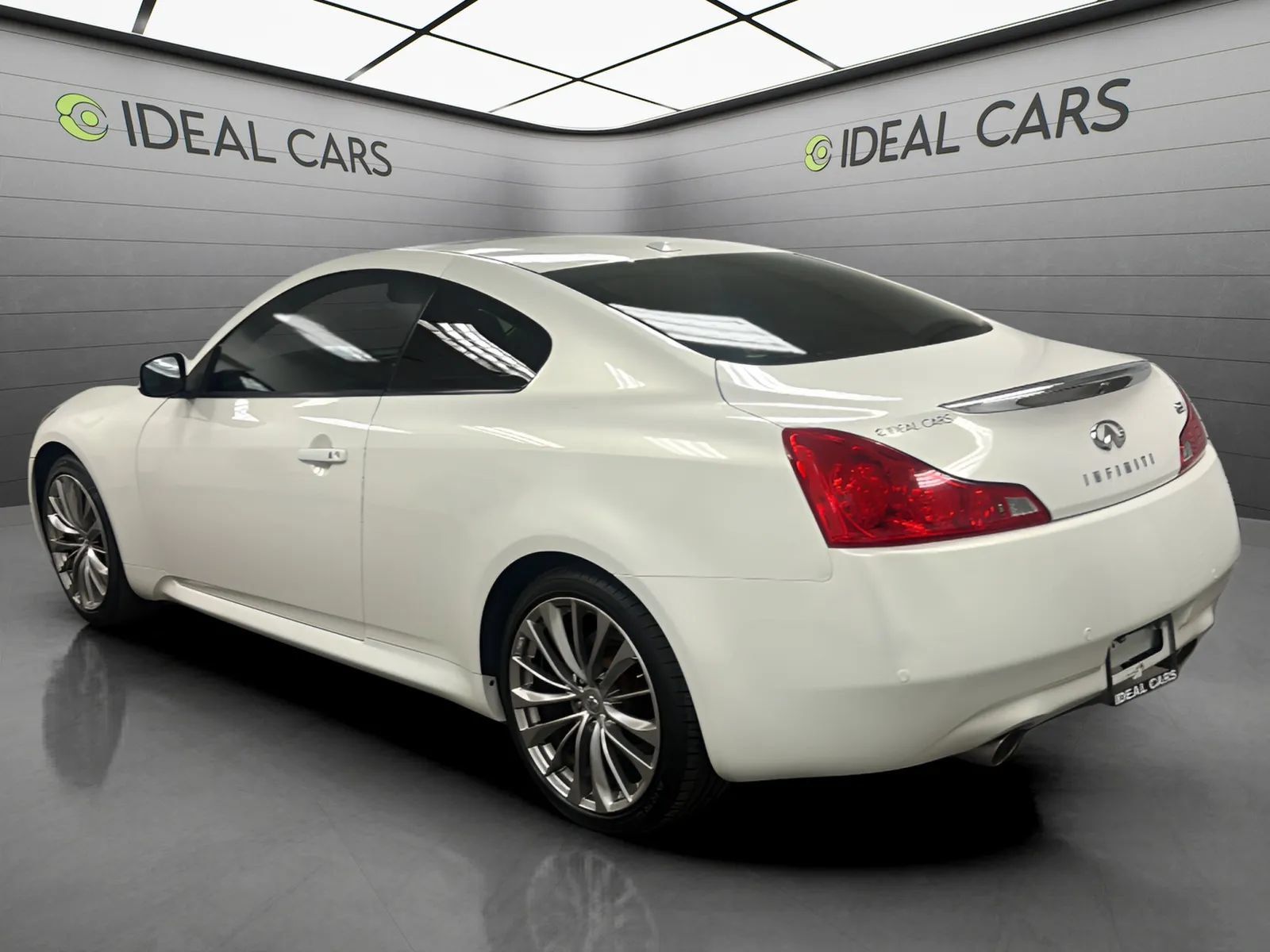Used 2013 INFINITI G37 Journey w/ Premium Pkg RWD image 7
