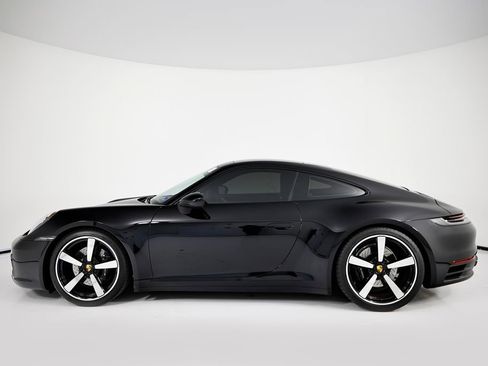 Certified 2020 Porsche 911 Carrera S RWD image 2