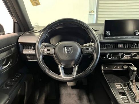 Used 2025 Honda CR-V Sport image 21