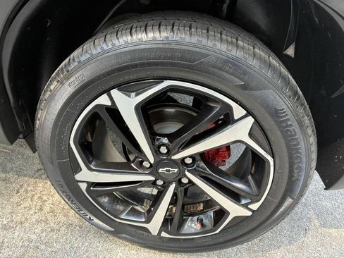 Used 2021 Chevrolet TrailBlazer RS w/ Technology Package FWD image 43