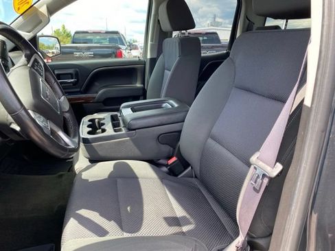 Used 2017 GMC Sierra 1500 SLE w/ SLE Value Package AWD/4WD image 14