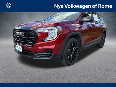 Used 2022 GMC Terrain SLE w/ Driver Convenience Package