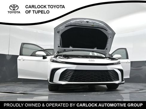 Used 2025 Toyota Camry SE FWD image 54