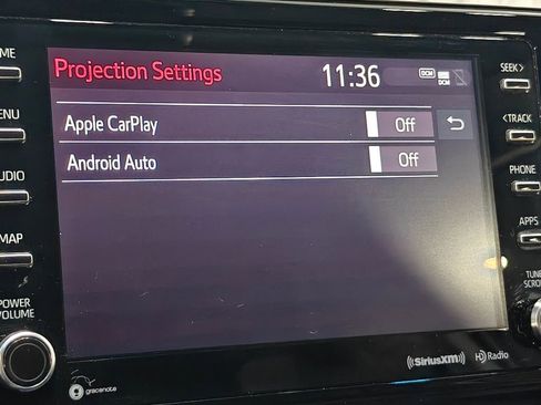 Used 2022 Toyota Venza LE image 37