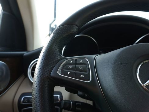 Used 2017 Mercedes-Benz GLC 300 image 22