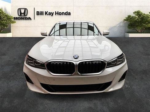 Used 2023 BMW 330i xDrive Sedan w/ Premium Package AWD/4WD image 14