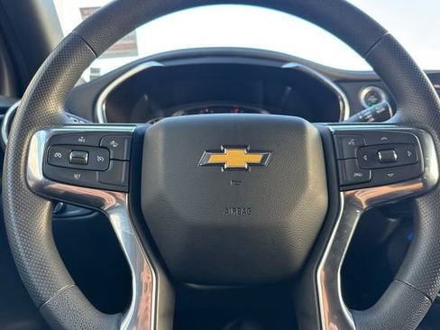 Used 2022 Chevrolet Blazer LT image 35