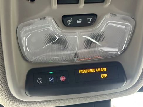 Used 2023 Buick Encore GX Essence w/ Experience Buick Package image 52