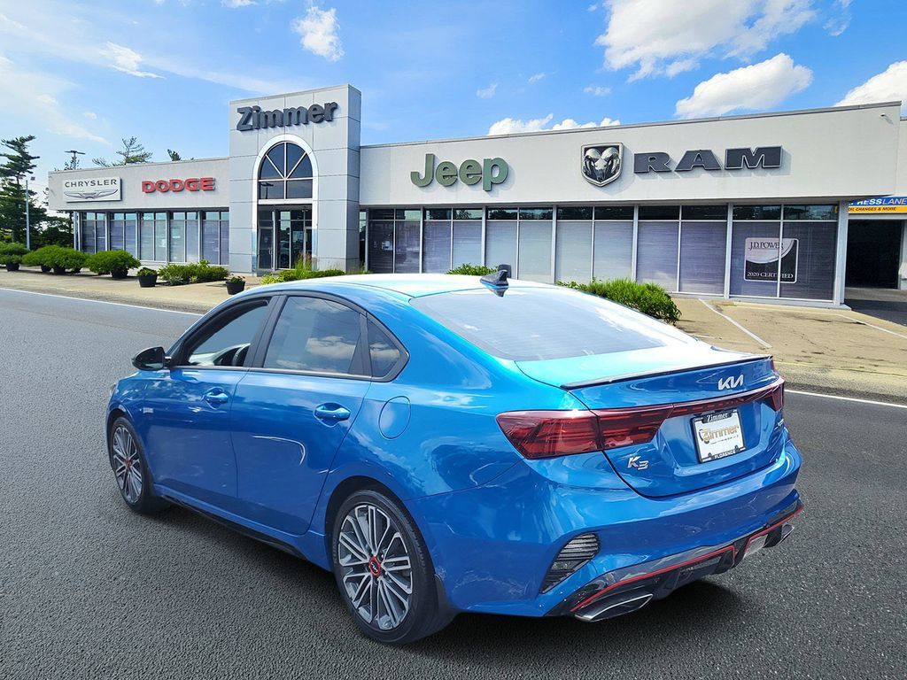 Used 2023 Kia Forte GT FWD image 3