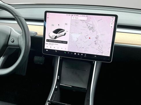 Used 2019 Tesla Model 3 Standard Range Plus RWD image 7