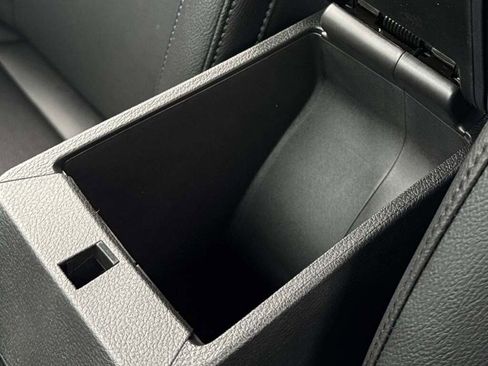 New 2026 Jeep Compass Limited image 34