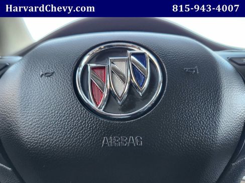 Used 2021 Buick Enclave Essence image 25