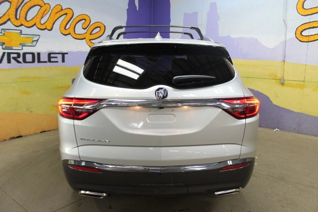 Used 2021 Buick Enclave Essence w/ Sound and Sites Package FWD image 4