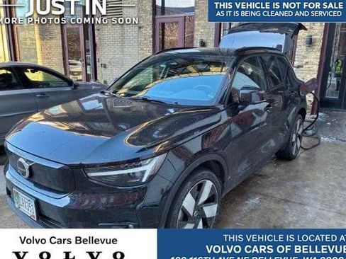 Used 2023 Volvo XC40 Recharge Ultimate w/ Protection Package Premier image 1