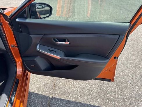 Certified 2025 Nissan Sentra SR w/ SR Premium Package FWD image 23