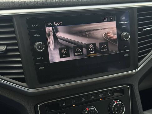 Used 2018 Volkswagen Atlas SE AWD/4WD image 22
