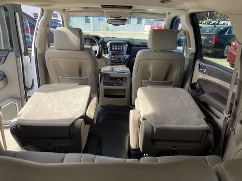 Used 2016 Chevrolet Suburban LTZ image 38