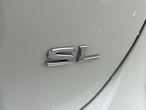 Certified 2022 Nissan Rogue Sport SL image 6