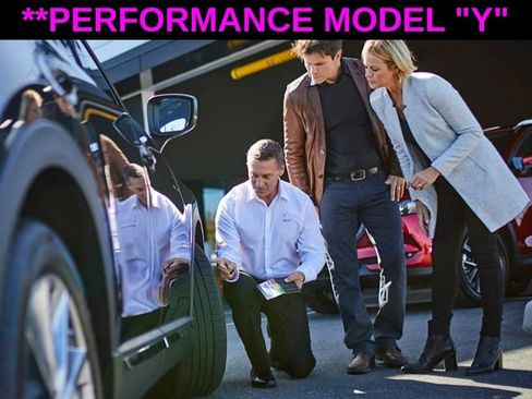 Used 2022 Tesla Model Y Performance image 17