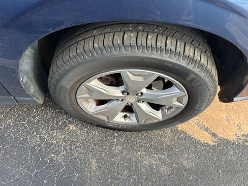 Used 2014 Subaru Forester 2.5i Premium w/ All-Weather Package image 2