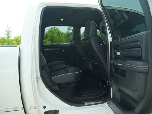 Used 2024 RAM 2500 Limited AWD/4WD image 21