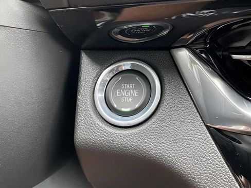 Certified 2024 Buick Envista Sport Touring w/ Convenience I Package image 16