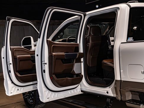 Used 2026 Ford F450 King Ranch w/ FX4 Off-Road Package AWD/4WD image 33