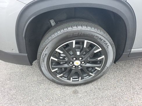 New 2026 Chevrolet Traverse LT w/ Enhanced Driving Package image 8