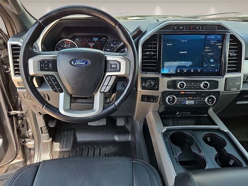 Used 2022 Ford F250 Lariat w/ Lariat Ultimate Package AWD/4WD image 13