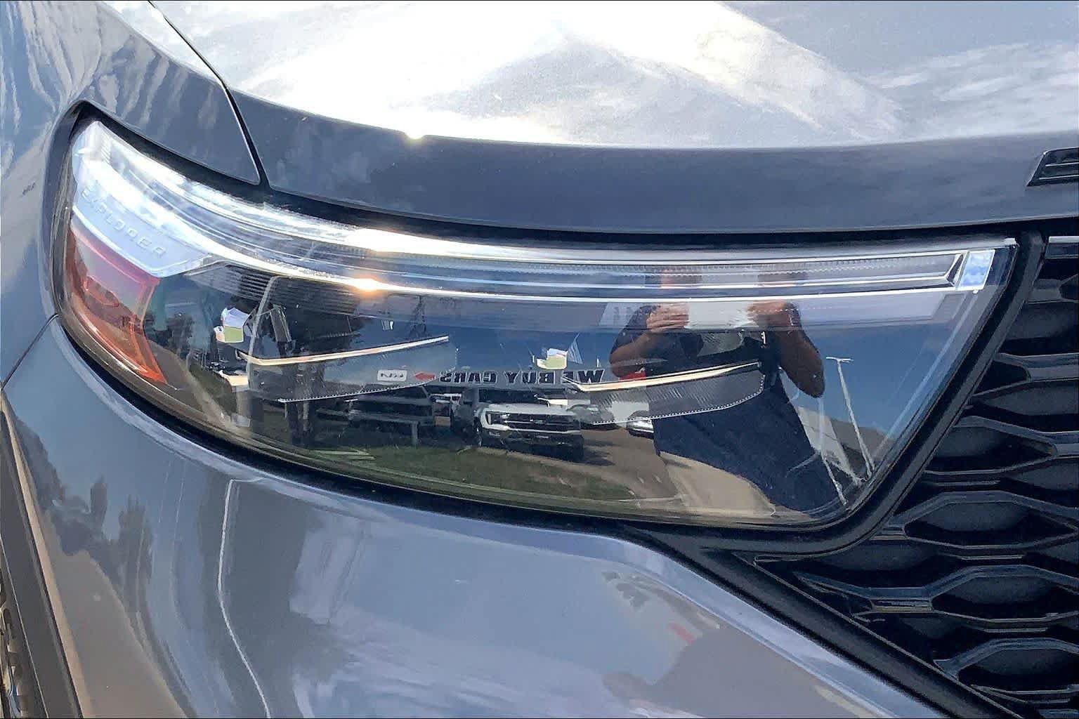 Certified 2022 Ford Explorer ST w/ Equipment Group 401A AWD/4WD image 27