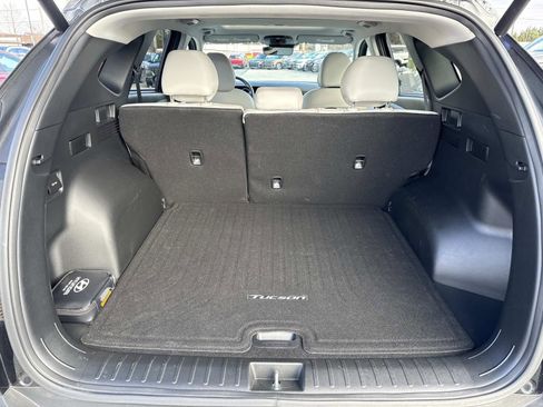 Used 2025 Hyundai Tucson SEL image 21