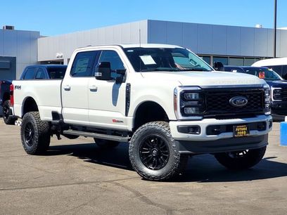 New 2026 Ford F350 Lariat w/ Black Appearance Package