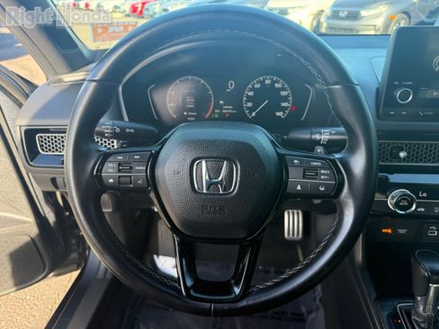 Used 2023 Honda Civic Sport image 15
