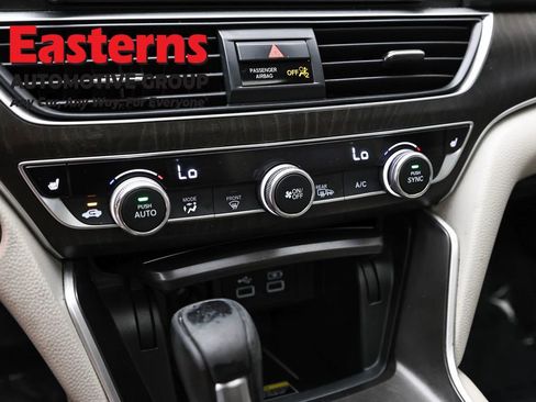 Used 2022 Honda Accord EX-L image 19