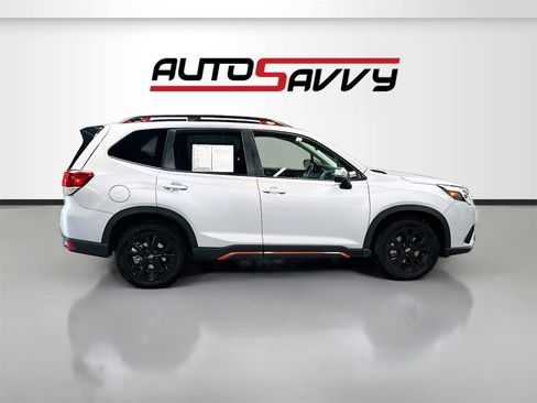 Used 2024 Subaru Forester Sport image 8